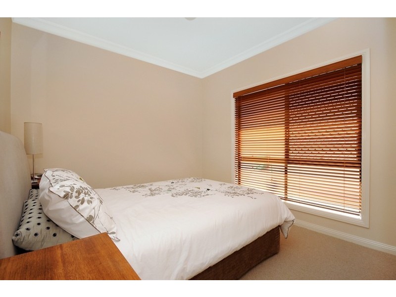 1 Bridget Court, Middle Ridge QLD 4350