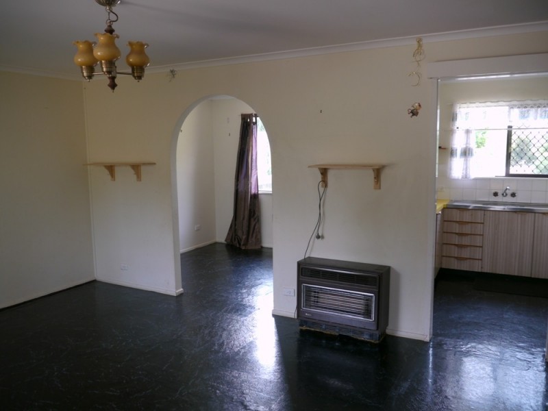 13 Chopin Street, Rockville QLD 4350