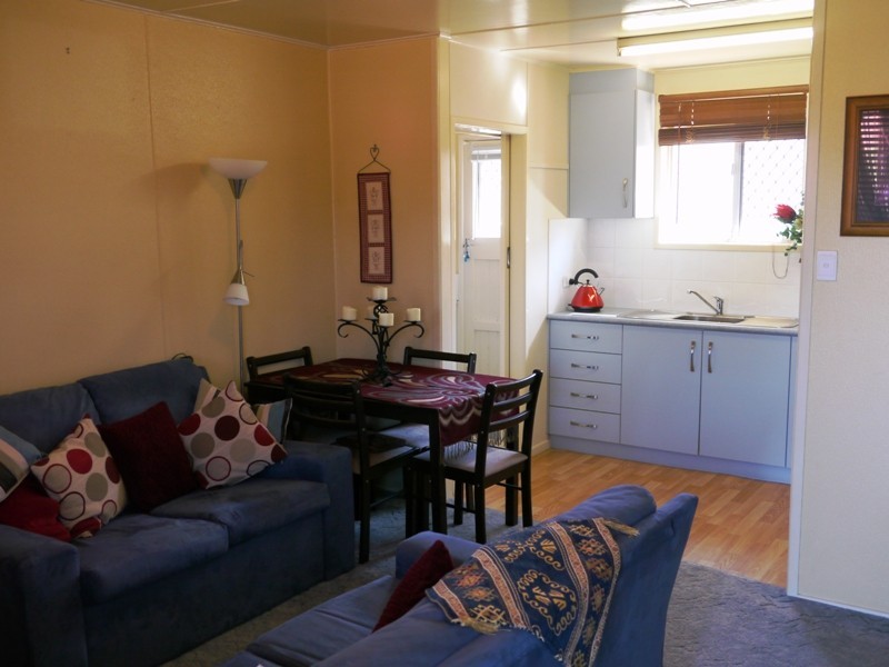 1/14 Ascot Street, Newtown QLD 4350