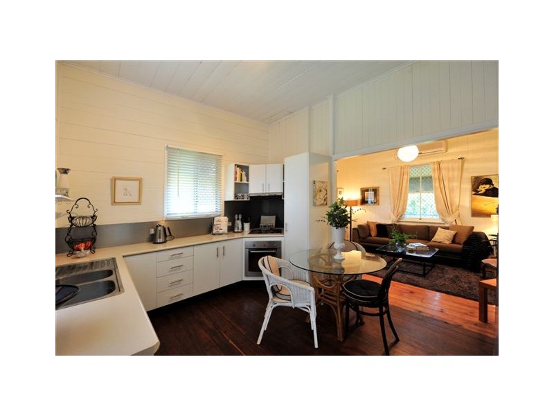 1 Frederick Street, East Toowoomba QLD 4350