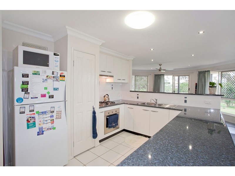 10 Cunningham Street, Oakey QLD 4401