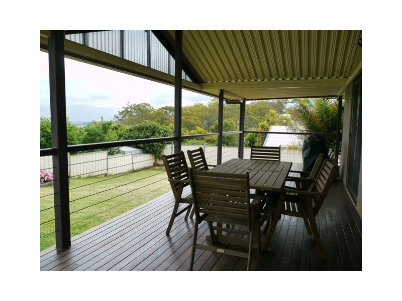 36 Catalina Drive, Wilsonton QLD 4350