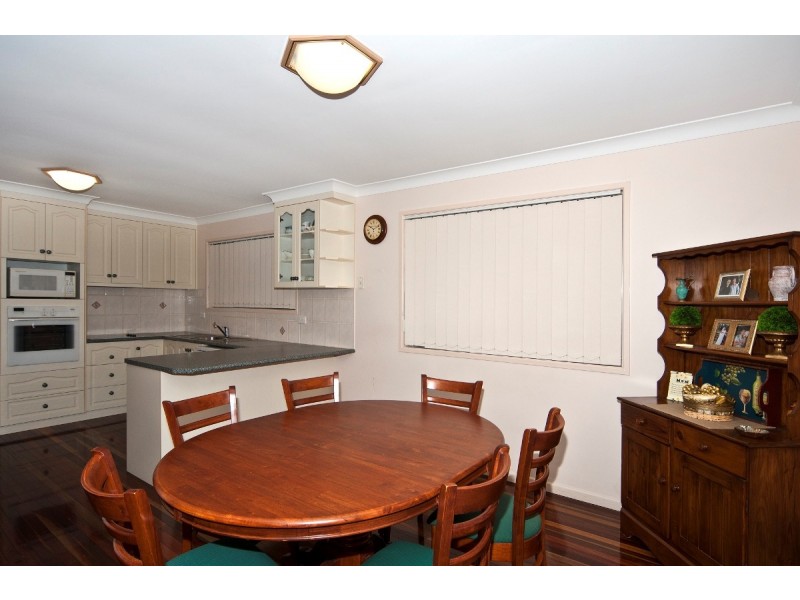 14 Knockator Crescent, Centenary Heights QLD 4350