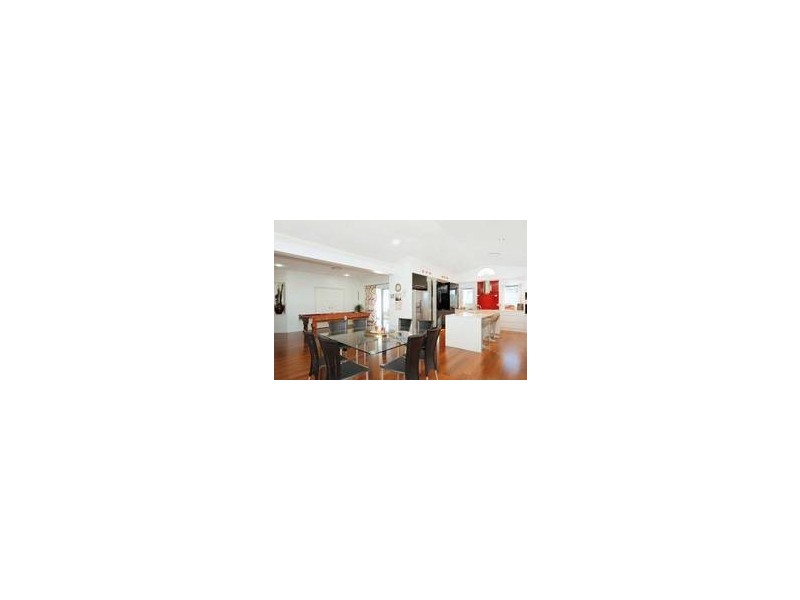 451 Mackenzie Street, Middle Ridge QLD 4350