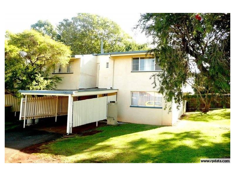 1/329 Hume Street, South Toowoomba QLD 4350