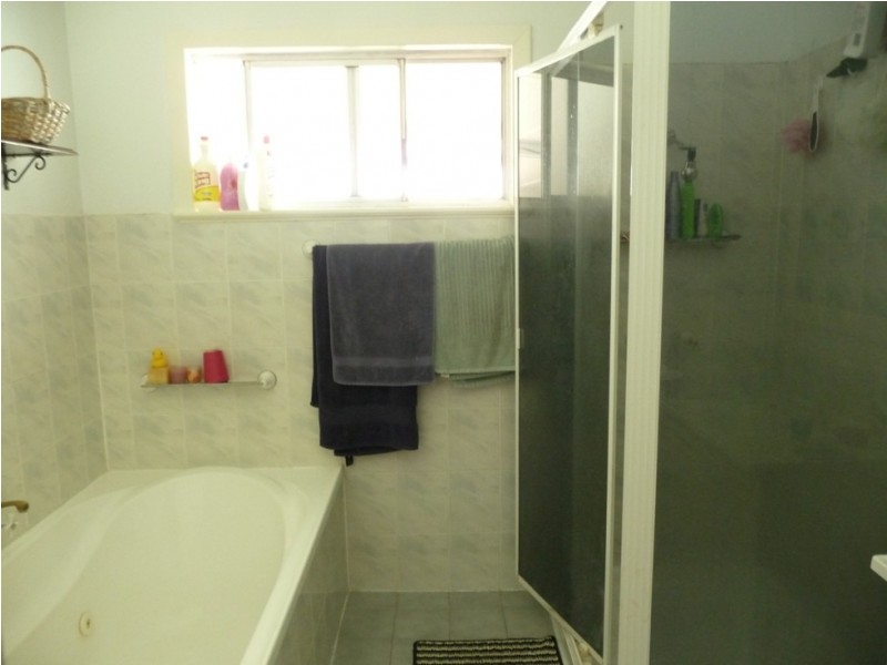 Centenary Heights QLD 4350