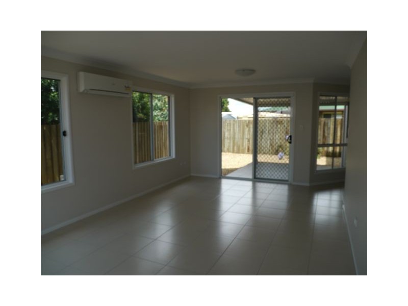 6/446 Hume Street, Middle Ridge QLD 4350