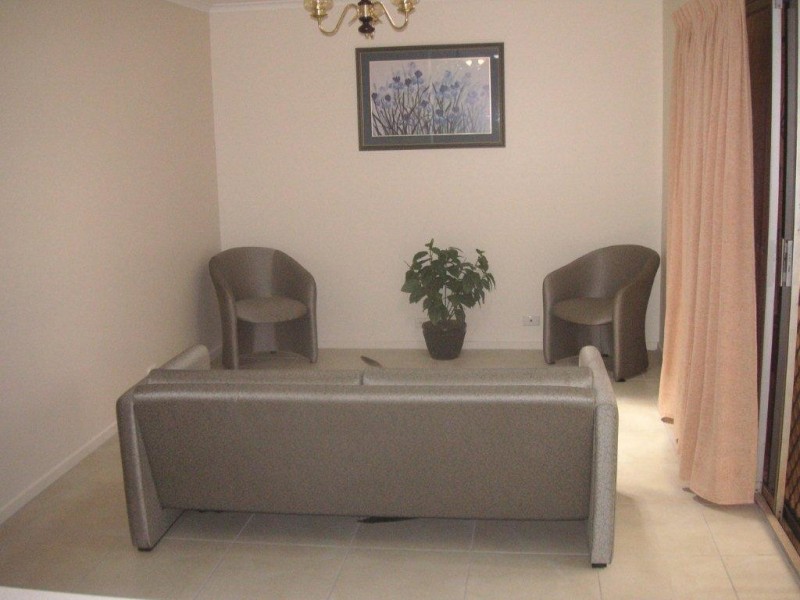 28 Hibiscus Drive, Centenary Heights QLD 4350