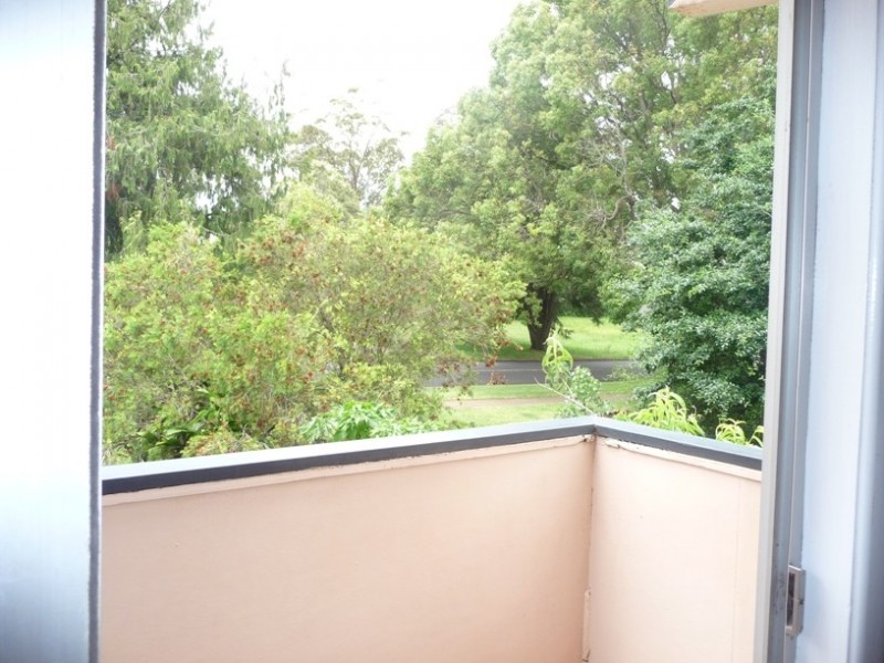 25 Tourist Road, East Toowoomba QLD 4350