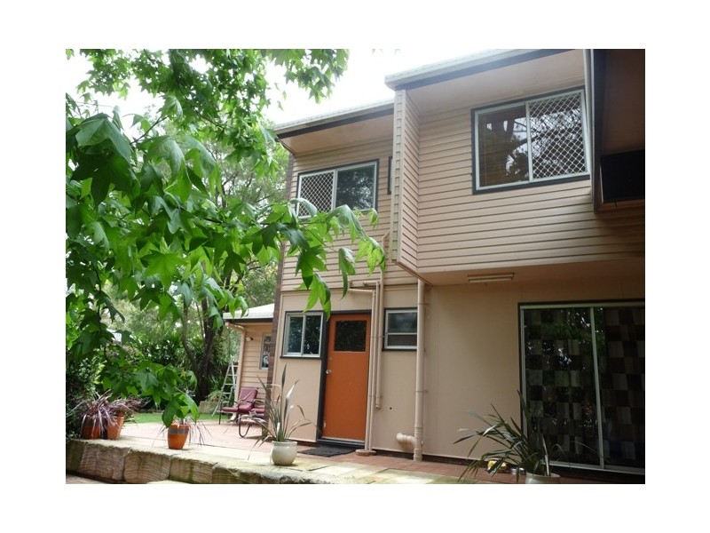 25 Tourist Road, East Toowoomba QLD 4350