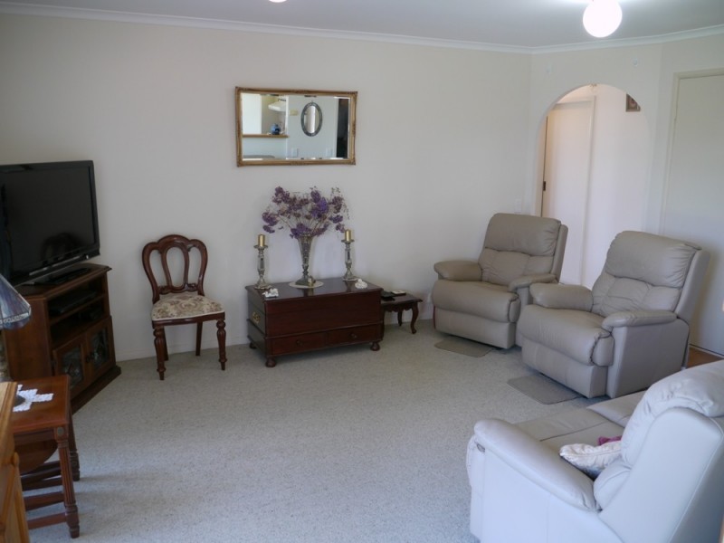 1/9 Creedon Drive, Kearneys Spring QLD 4350