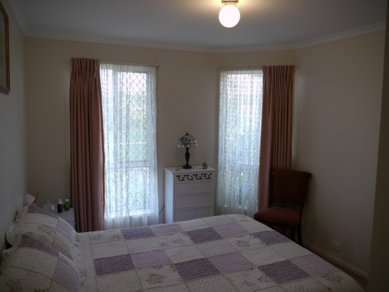 1/9 Creedon Drive, Kearneys Spring QLD 4350