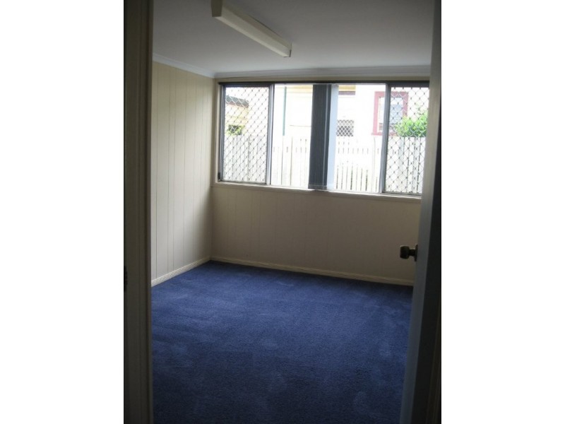 299 Taylor Street, Wilsonton QLD 4350