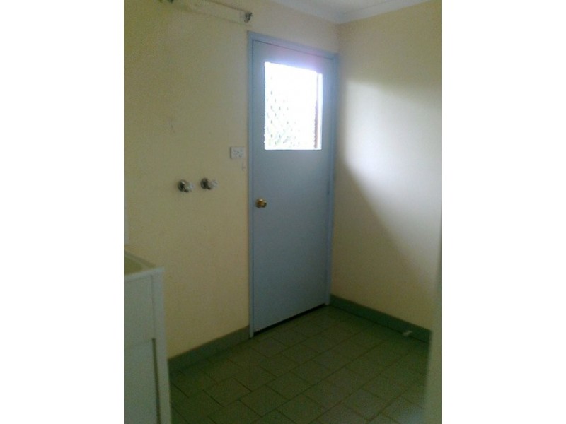 299 Taylor Street, Wilsonton QLD 4350