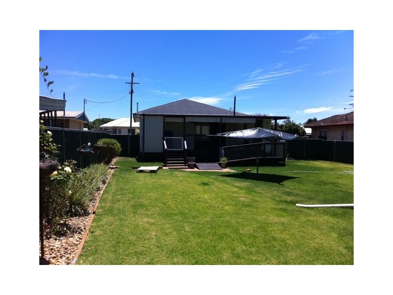 14 Gaydon Street, Newtown QLD 4350