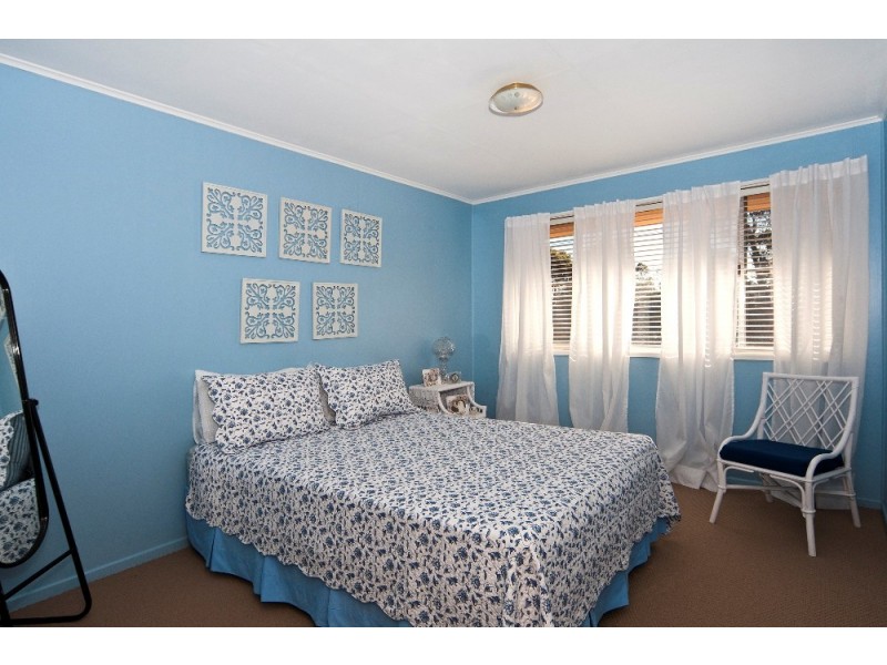 14 Knockator Crescent, Centenary Heights QLD 4350