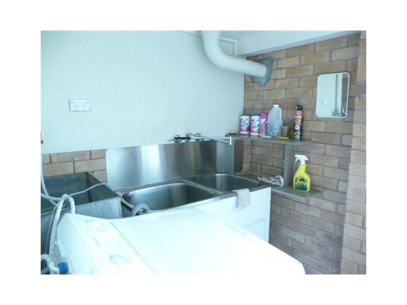 16  Long Street, Rangeville QLD 4350