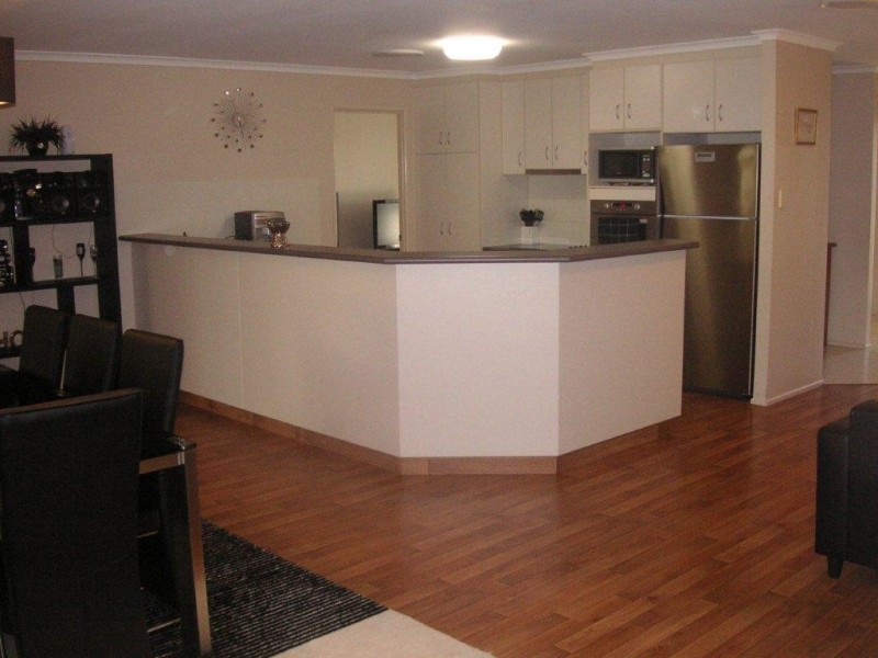 5 Mirage Court, Wilsonton QLD 4350