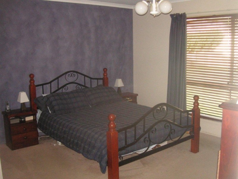 5 Mirage Court, Wilsonton QLD 4350