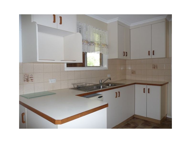 39 Sardon Street, Centenary Heights QLD 4350
