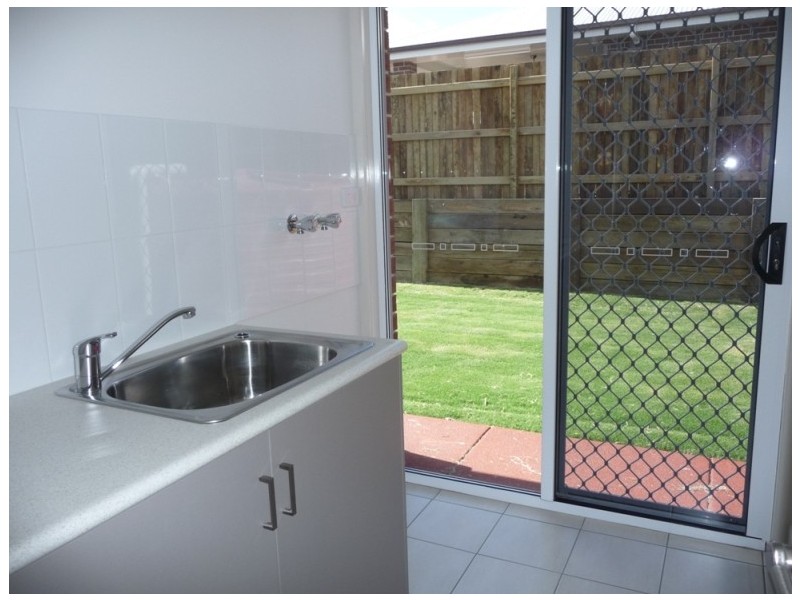 24 Croydon Street, Harristown QLD 4350