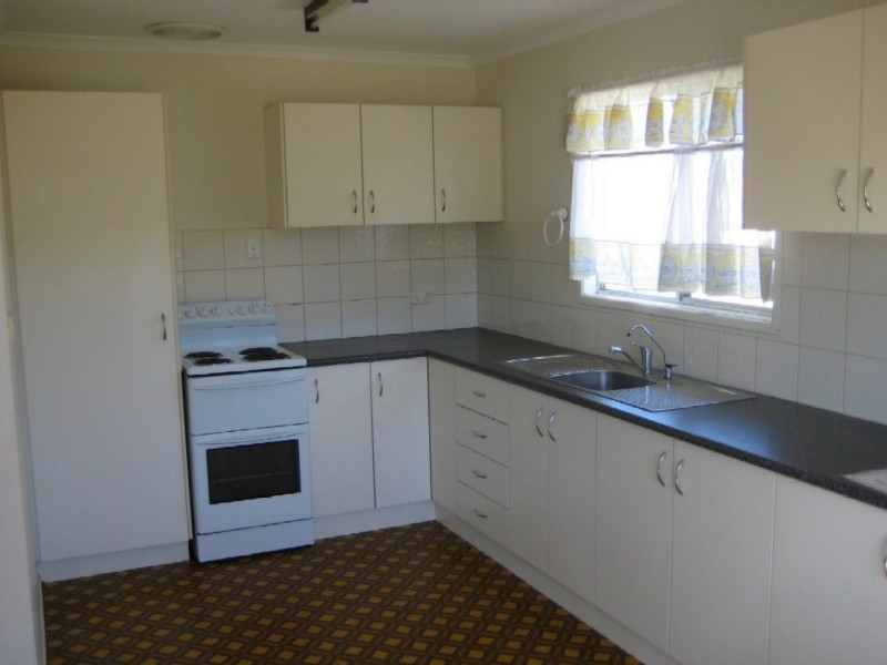 22 Dalgleish Street, South Toowoomba QLD 4350