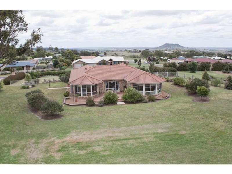 9 Corfield Drive, Toowoomba City QLD 4350