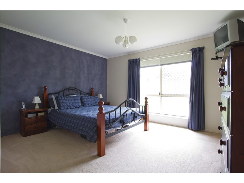 5 Mirage Court, Wilsonton QLD 4350