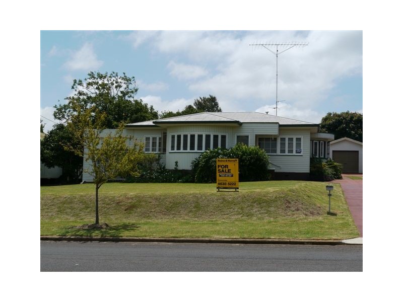 83 North Street, Harlaxton QLD 4350