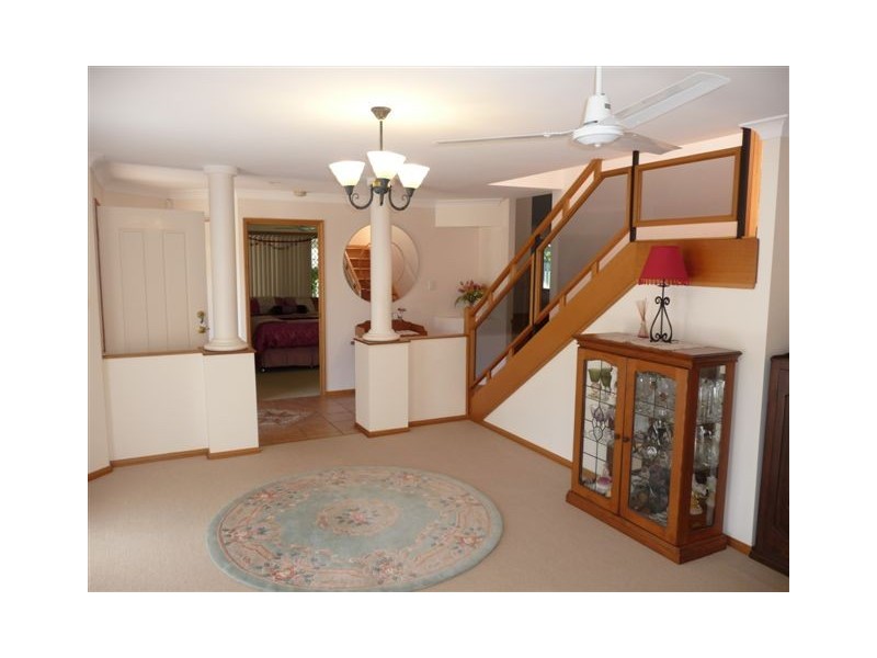 2 Audrey Court, Middle Ridge QLD 4350
