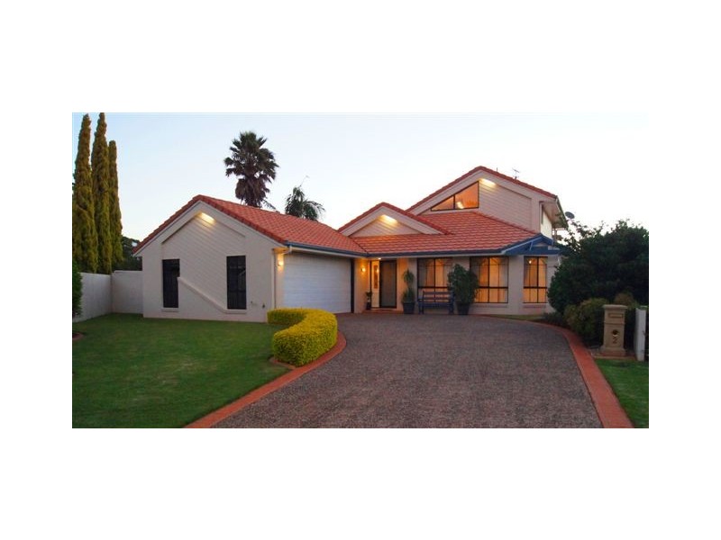 2 Audrey Court, Middle Ridge QLD 4350