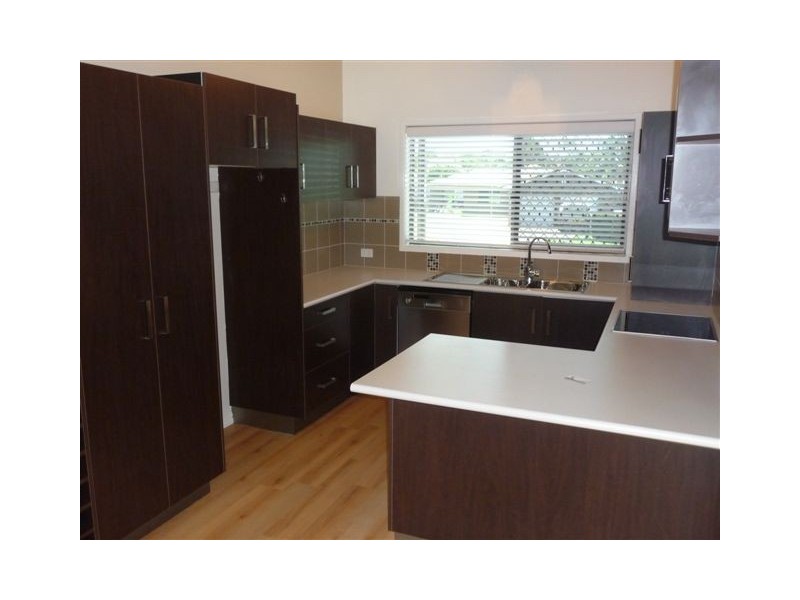 10 Zoe Court, Centenary Heights QLD 4350