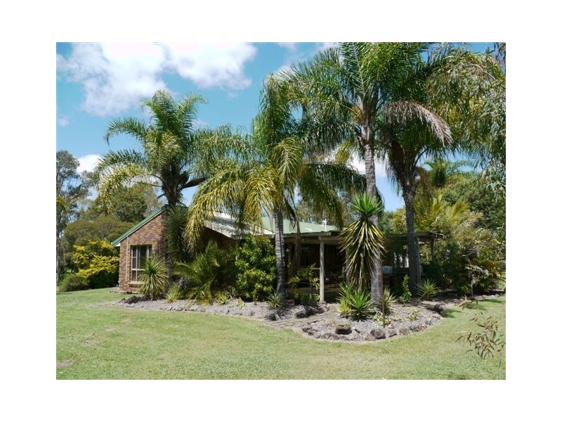 6 Diana Crescent, Withcott QLD 4352
