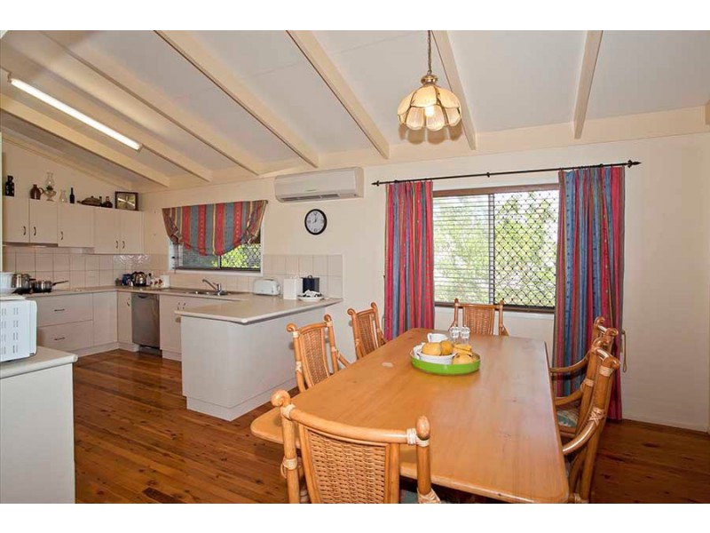 2 Gloucester Crescent, Darling Heights QLD 4350