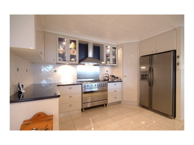 35 Calypso Street, Middle Ridge QLD 4350