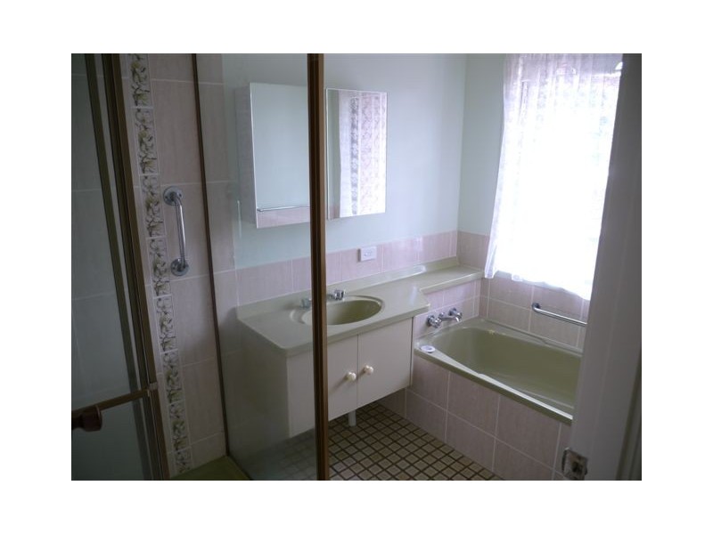 9/301 Bridge Street, Newtown QLD 4350