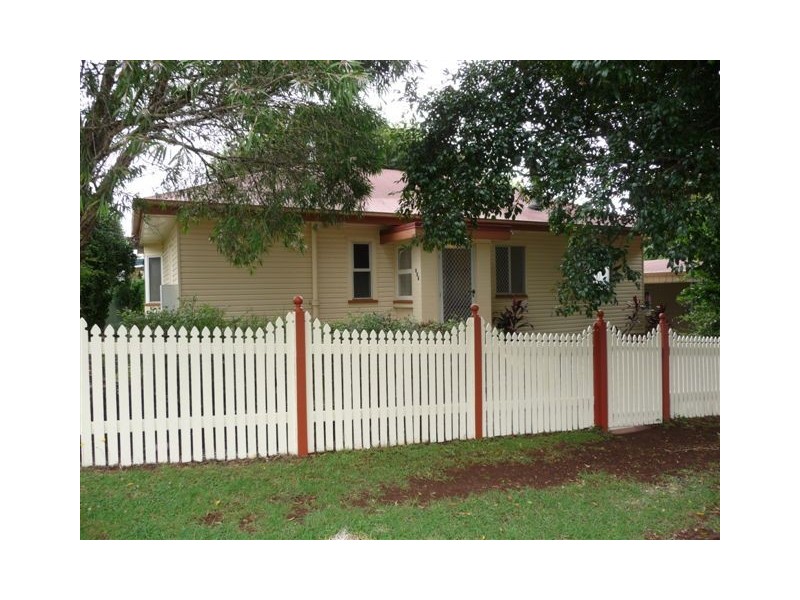 153 Perth Street, South Toowoomba QLD 4350