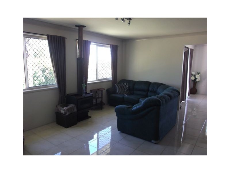 123 Glenvale Road, Glenvale QLD 4350