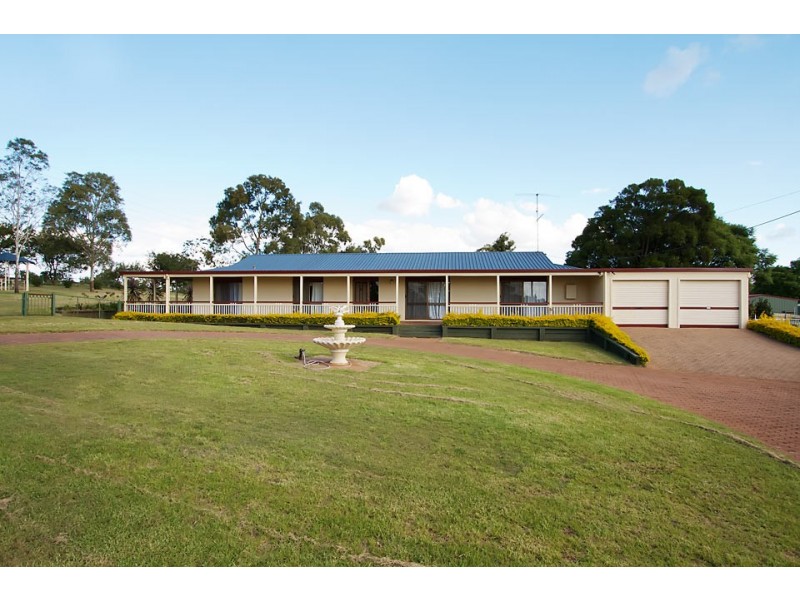 703 Boundary Street, Glenvale QLD 4350