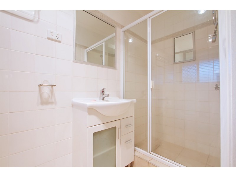 703 Boundary Street, Glenvale QLD 4350