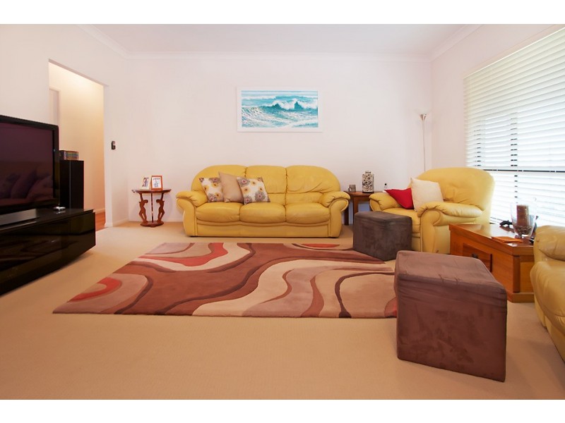 7  John Court, Cotswold Hills QLD 4350