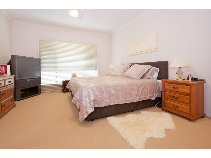 7  John Court, Cotswold Hills QLD 4350