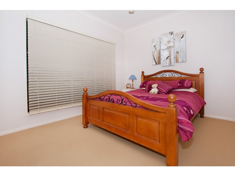 7  John Court, Cotswold Hills QLD 4350