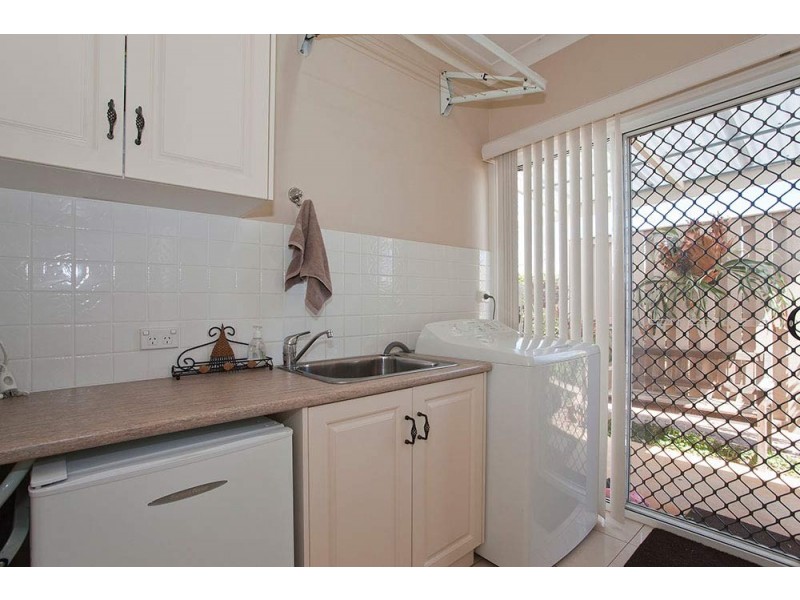 19 McLachlan Drive, Highfields QLD 4352