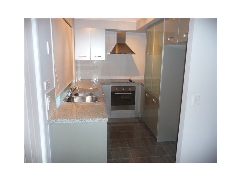 3/214 Taylor Street, Newtown QLD 4350