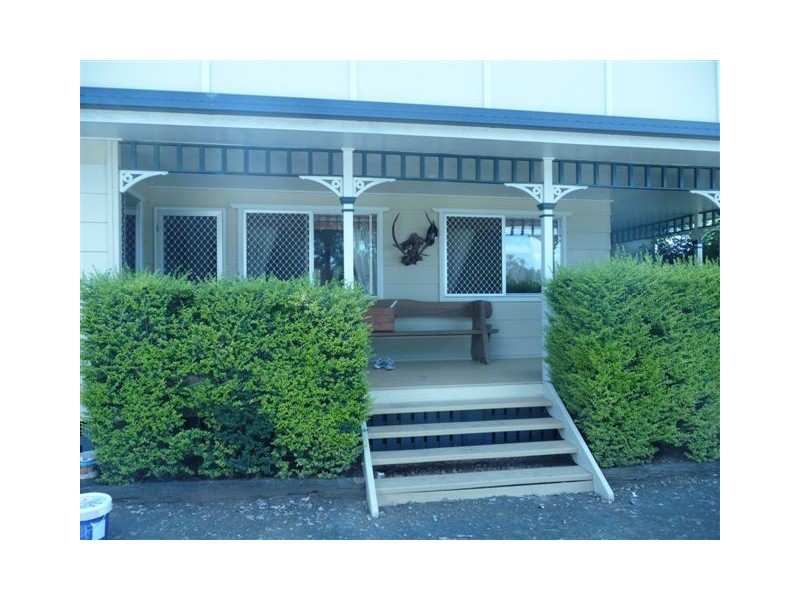121 Murphys Creek Road, Withcott QLD 4352