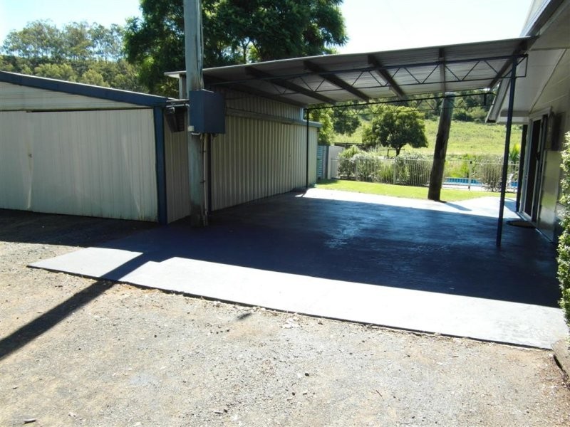 121 Murphys Creek Road, Withcott QLD 4352
