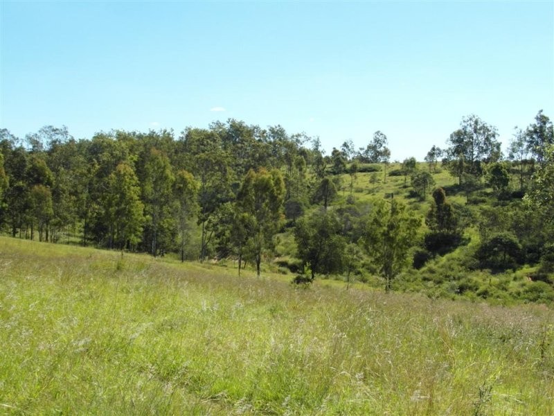 121 Murphys Creek Road, Withcott QLD 4352