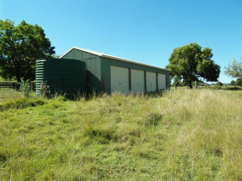 121 Murphys Creek Road, Withcott QLD 4352