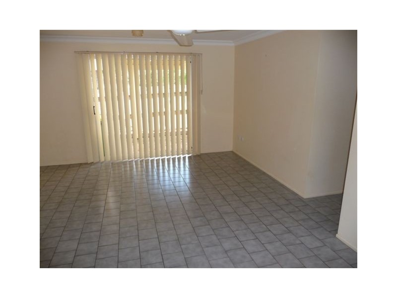 11 Moran Street, Wilsonton QLD 4350